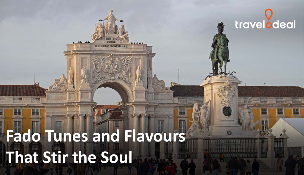 Historic square in Lisbon featuring the Arco da Rua Augusta and equestrian statue, highlighting Portugal’s cultural charm for Travelodeal.